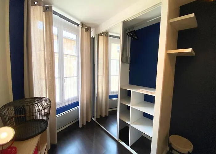 La Comedie - Centre - La Conciergerie. アパート